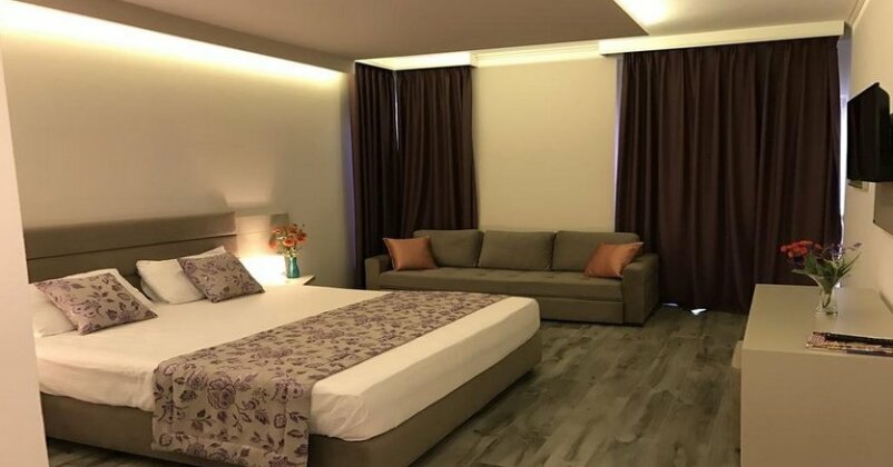 Elysium Hotel Dhermi - Photo4