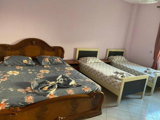 Ada Apartment Durres - Photo4