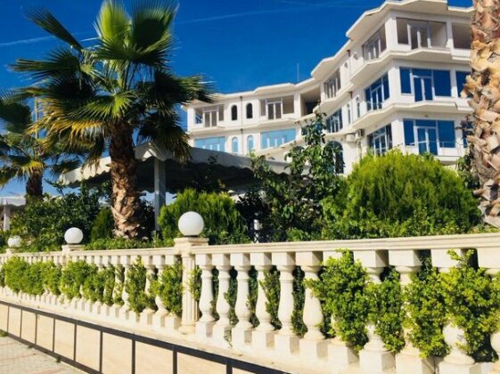 Hotel Fari - Photo2