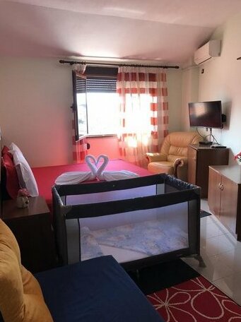 Hotel Nais Durres - Photo4