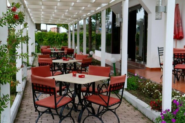 Hotel President Durres - Photo2