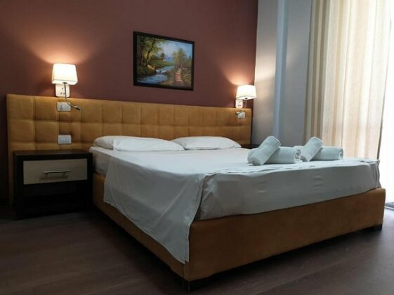 Perandor Beach - Photo2