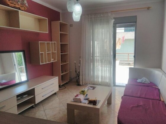 Queen Hostel Durres - Photo2
