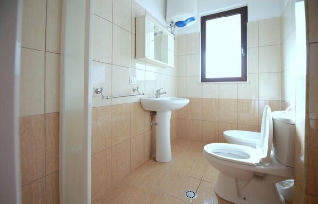 Real Hotel Durres - Photo5