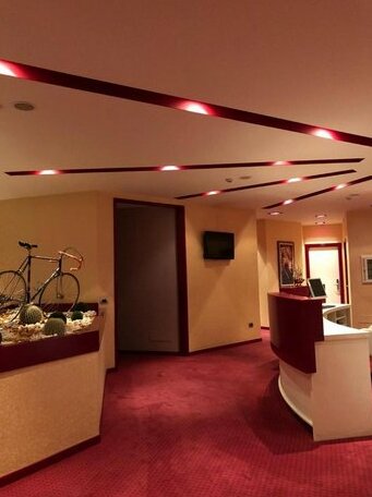 Grand Hotel Petrol - Photo3