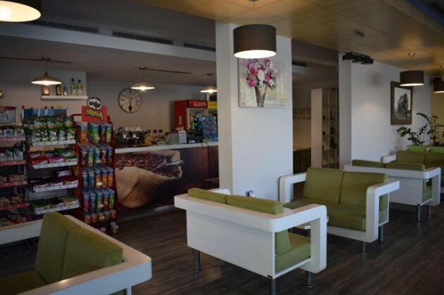 BluePoint Hotel - Photo5