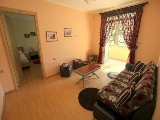Hotel Relax Gjirokaster - Photo5