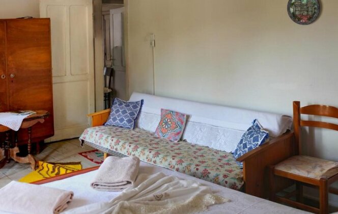 Lori's traditional house - Photo2