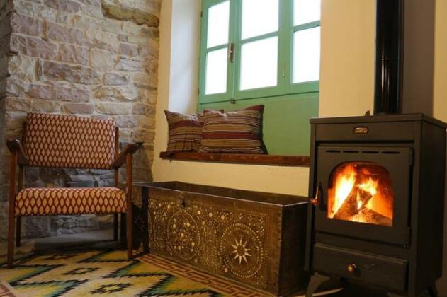 Stone City Hostel - Photo3