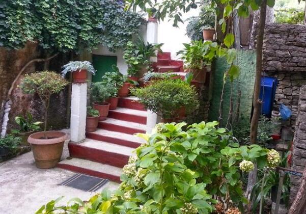 Stone City Hostel - Photo5