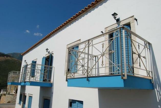 Alex Bed and Breakfast - Photo2