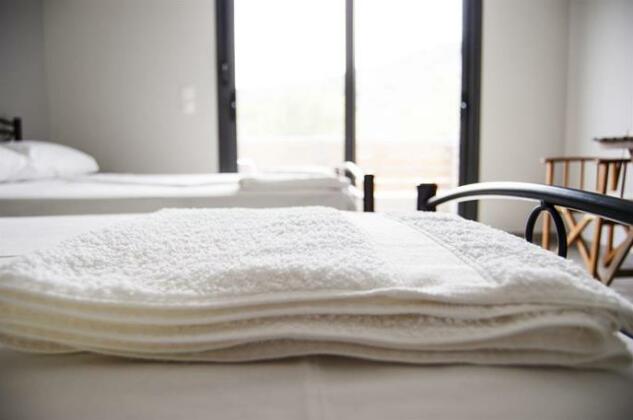 Bed & Breakfast Livadi - Photo4