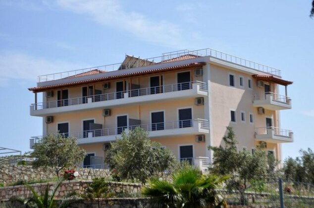 Belvedere Hotel & Suites - Photo2