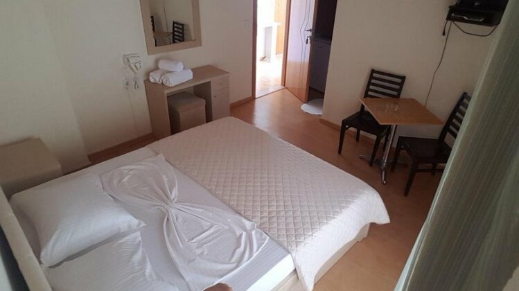 Dimitri Hotel Himare - Photo3