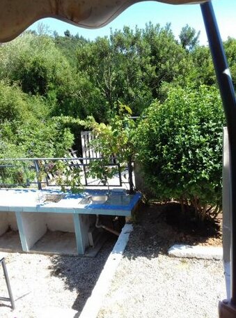 Garden Rooms Himare - Photo4