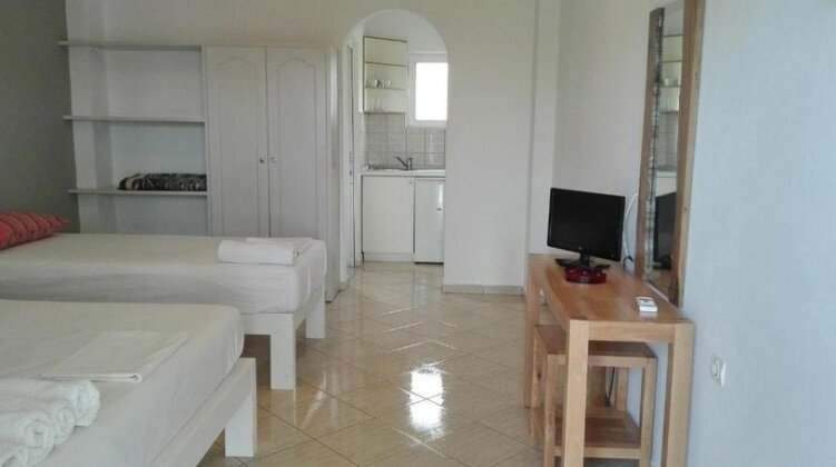 Green House Himare - Photo4
