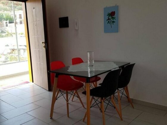 Menikos Apartments - Photo5