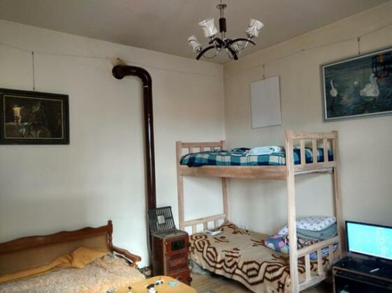 At Home 2 - Photo4