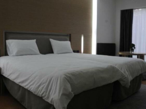 Life Gallery Hotel - Photo2