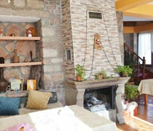 Pashuta Guesthouse - Photo3