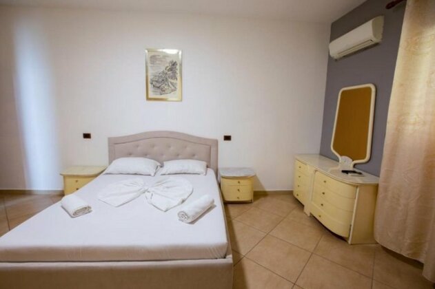 Hotel Freedom Lezhe - Photo4