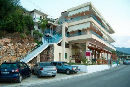 Let Rooms Lukova