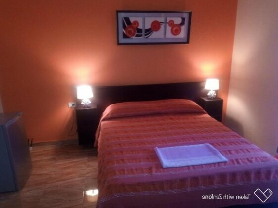 Elio's Holiday Home - Photo3