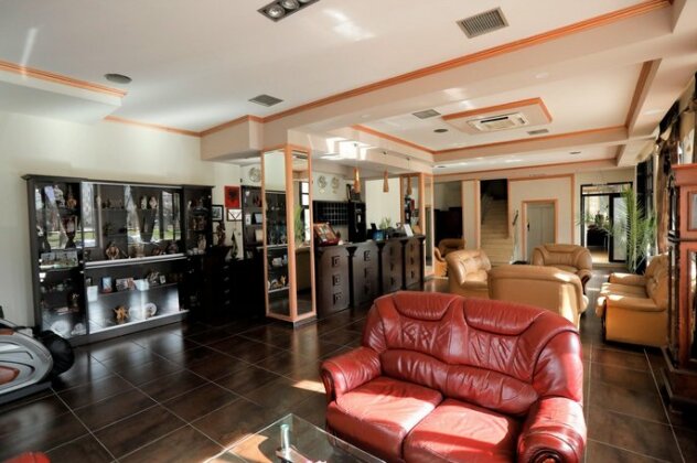 Hotel 1 Maji - Photo4