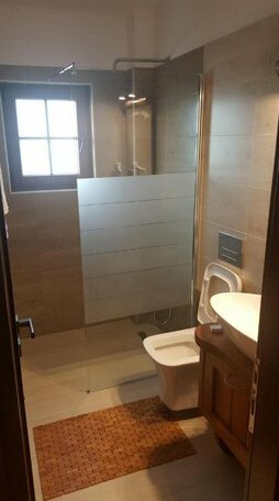 Hotel Bujtina Ollga - Photo4