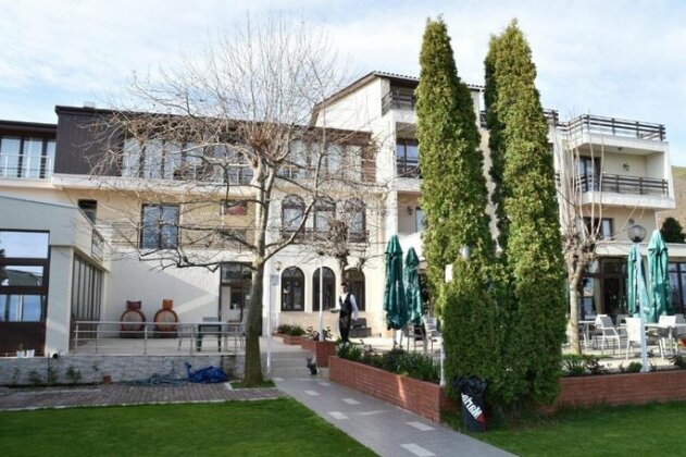Hotel Millennium Pogradec - Photo2