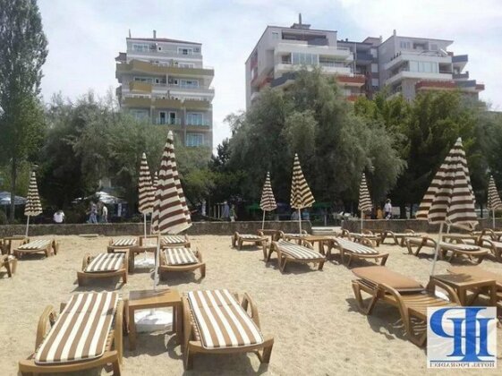 Hotel Pogradeci - Photo2