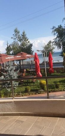 Kompleksi Caushi - Photo3