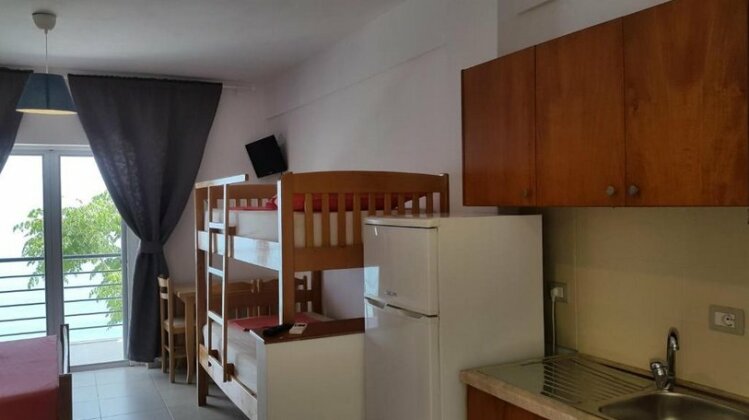 Sunset Boulevard Rooms - Photo3