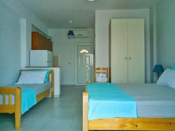 Sunset Boulevard Rooms - Photo4