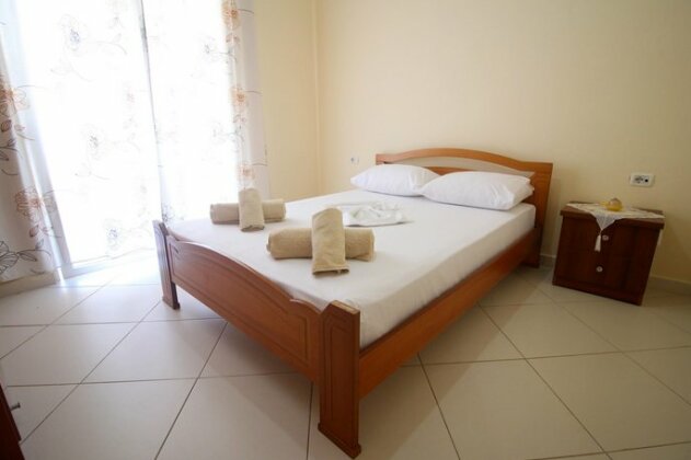 Alex Apartments Sarande - Photo3