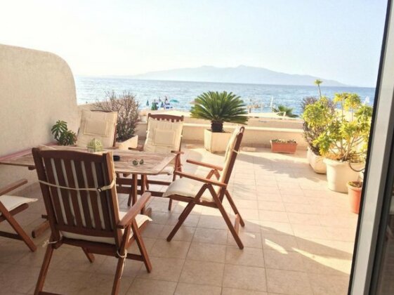 Apartments Wonderful bay - Photo2