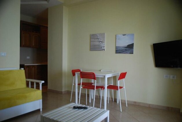 Balcony of Saranda - Photo2
