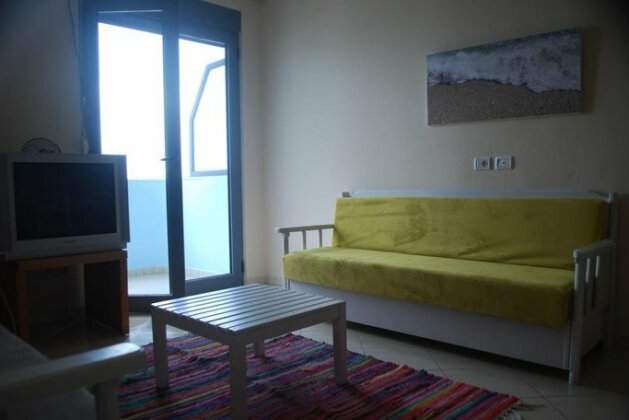 Balcony of Saranda - Photo4