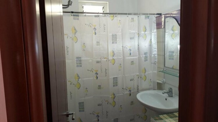 Christos Apartments - Photo4