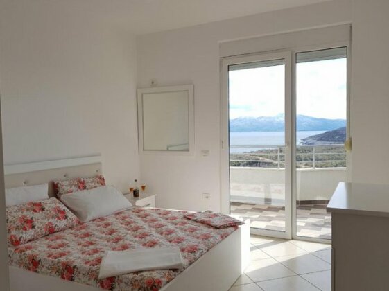 Exotic Apartment Sarande - Photo4