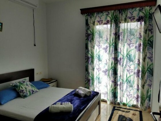 Guesthouse Redi - Photo2