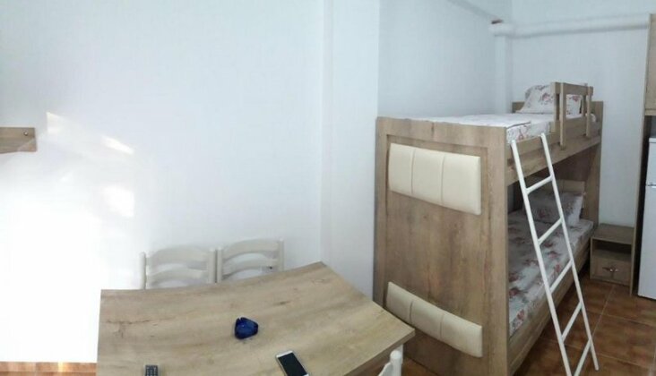 Guesthouse Xhimi - Photo3