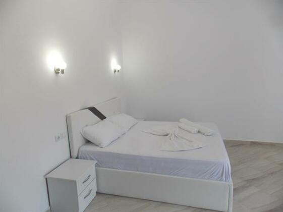 Hotel Chris Sarande - Photo3