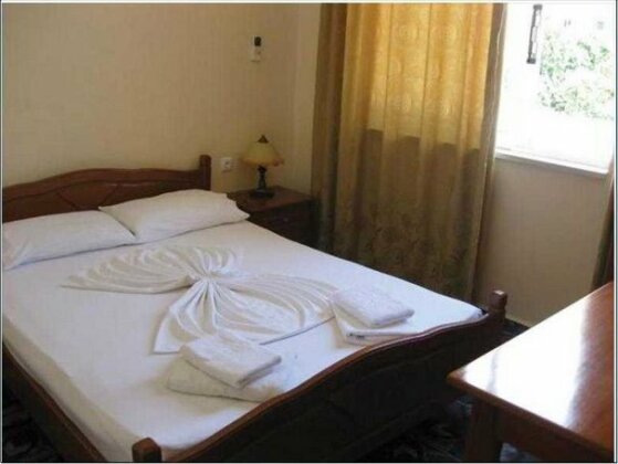 Hotel Delfini Sarande - Photo2