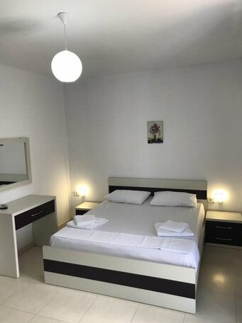 Hotel Eleonor - Photo2