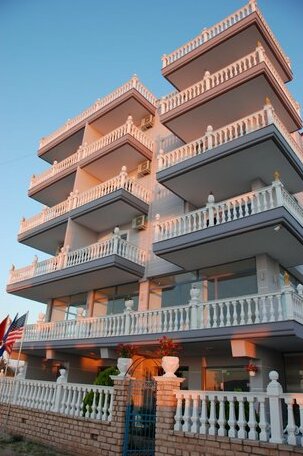 Hotel Keos - Photo2