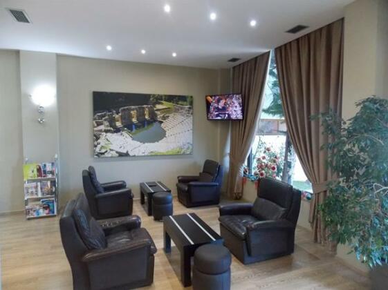 Hotel New Heaven - Photo2