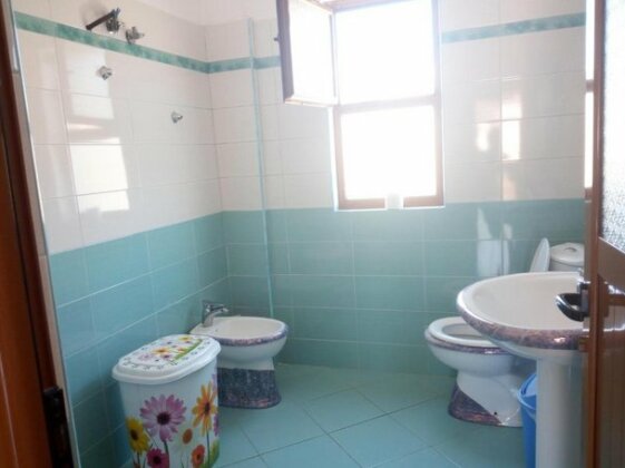 Hotel Shahini - Photo2