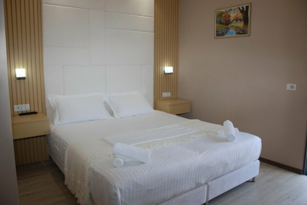 Hotel Strora - Photo3