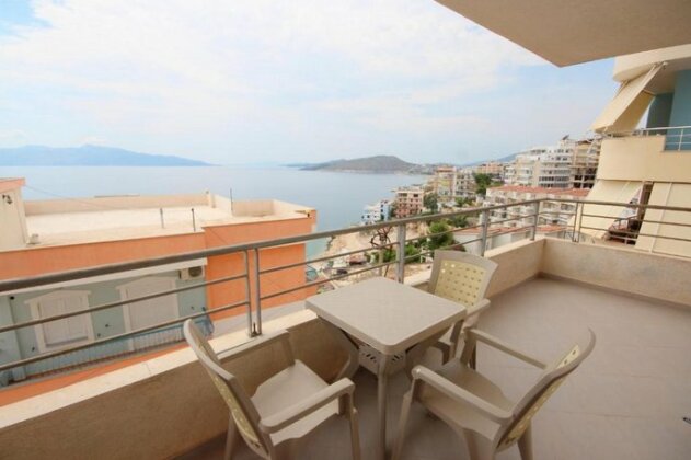 Ideal Holiday Apartments - Photo2